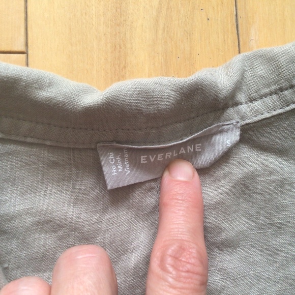 Everlane The Shirtdress in Linen - Picture 3 of 7